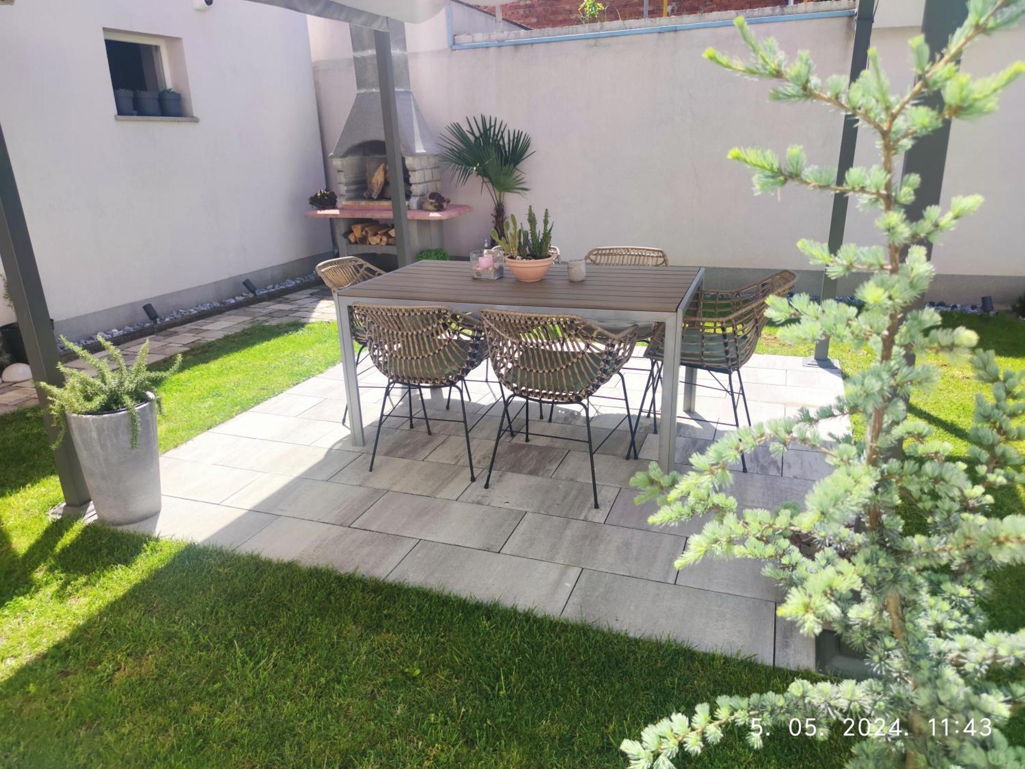 Lumani Apartment Zagreb With Free Parking Ngoại thất bức ảnh