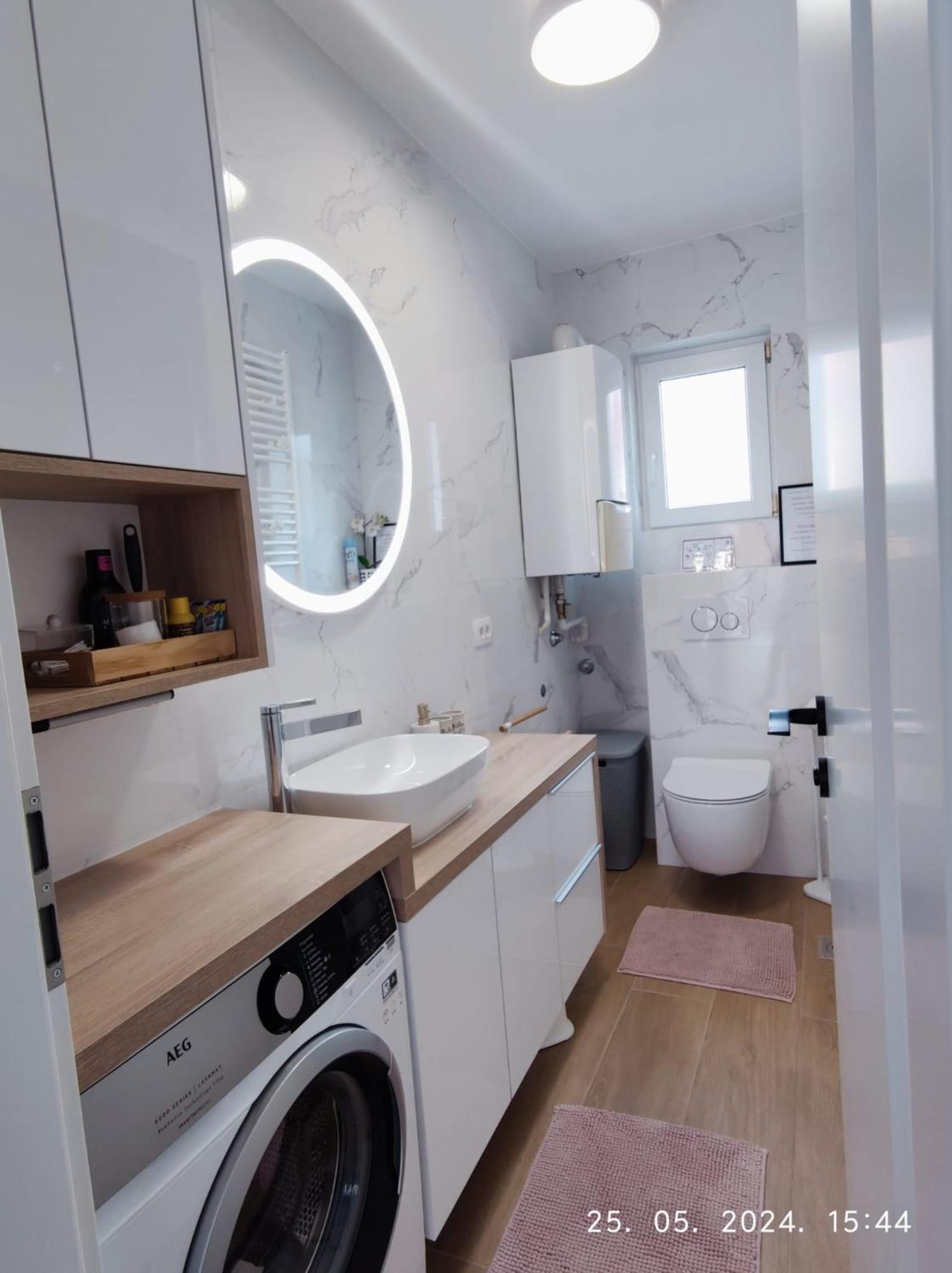 Lumani Apartment Zagreb With Free Parking Ngoại thất bức ảnh