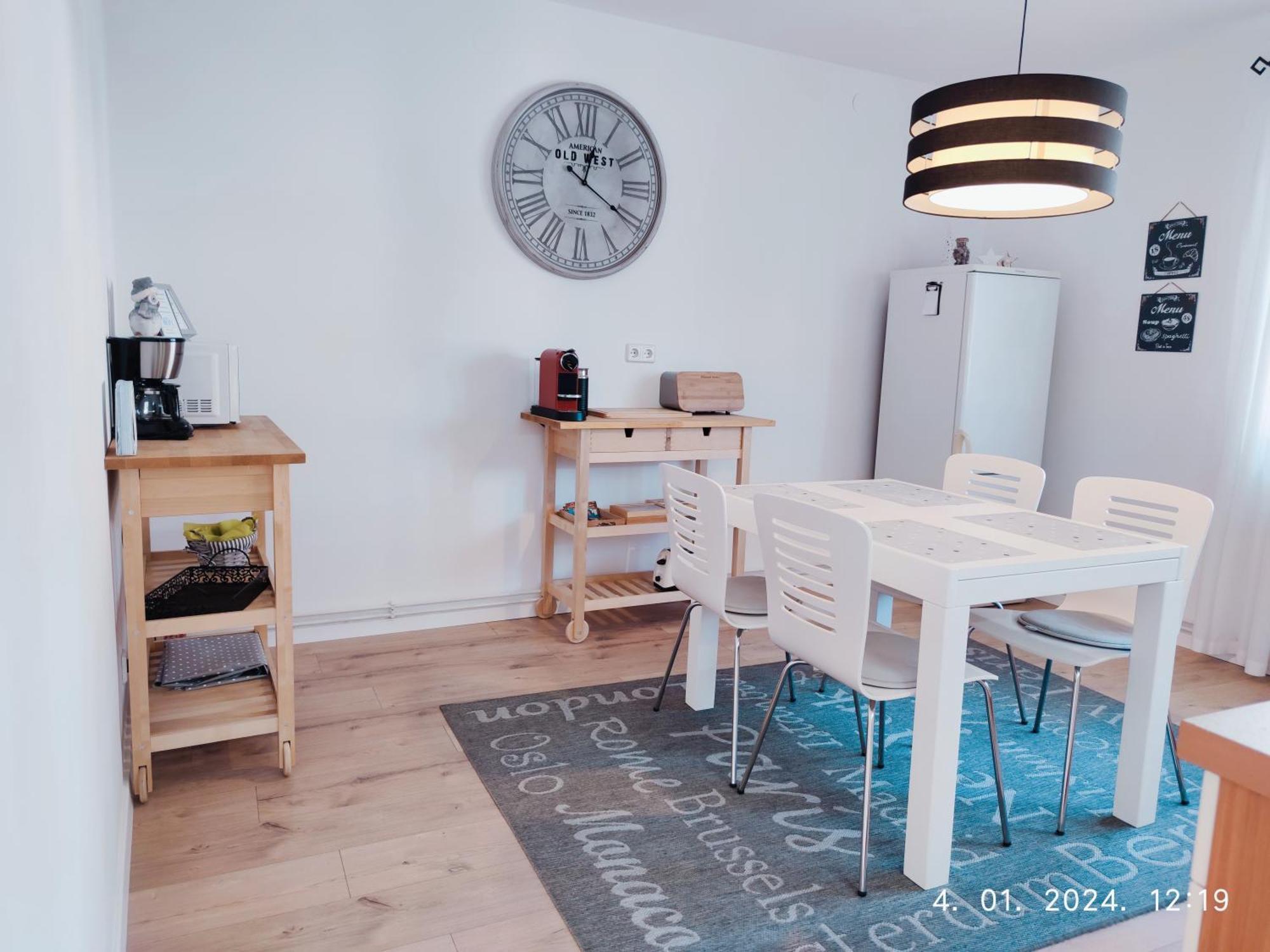 Lumani Apartment Zagreb With Free Parking Ngoại thất bức ảnh