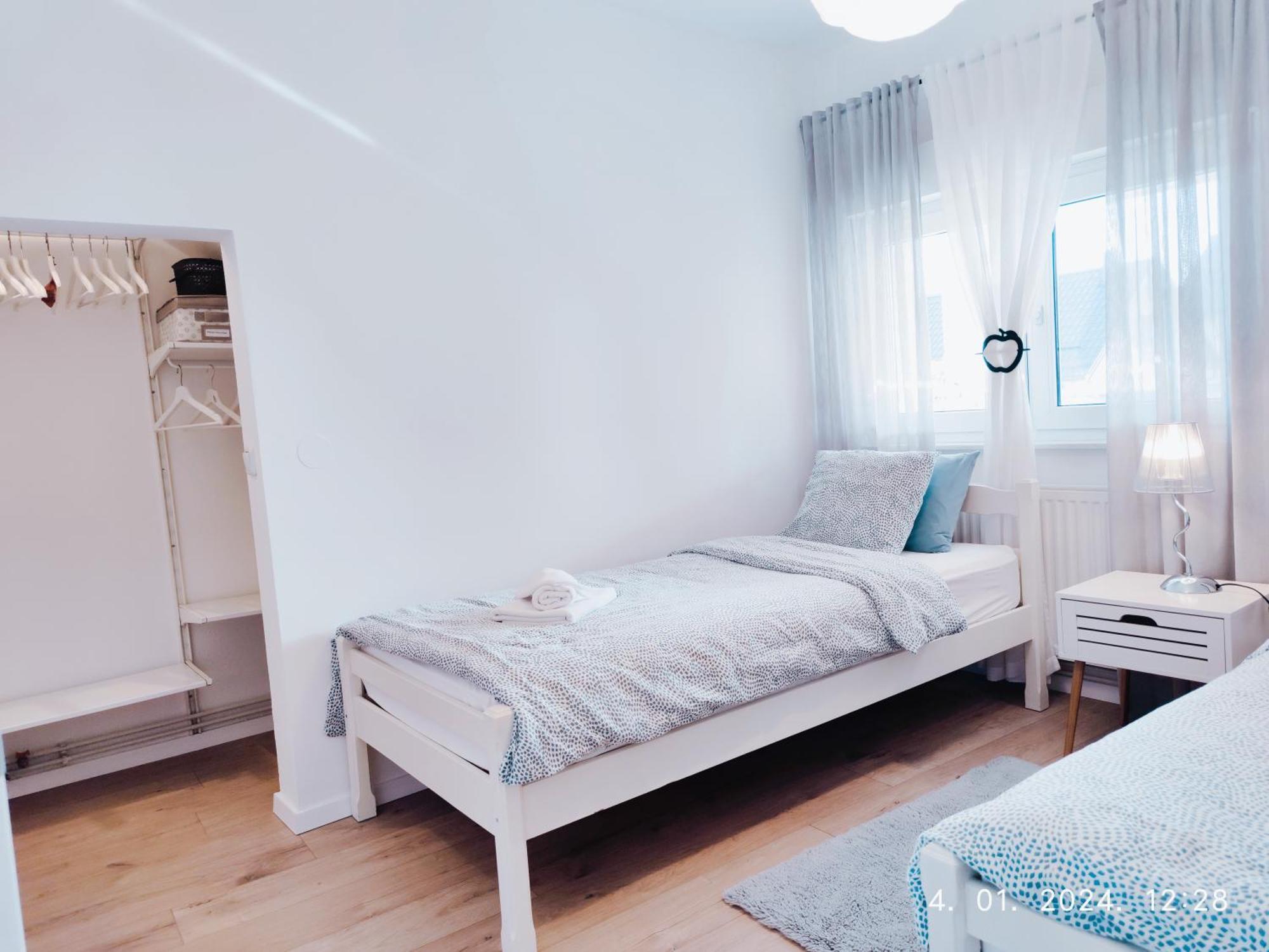 Lumani Apartment Zagreb With Free Parking Ngoại thất bức ảnh