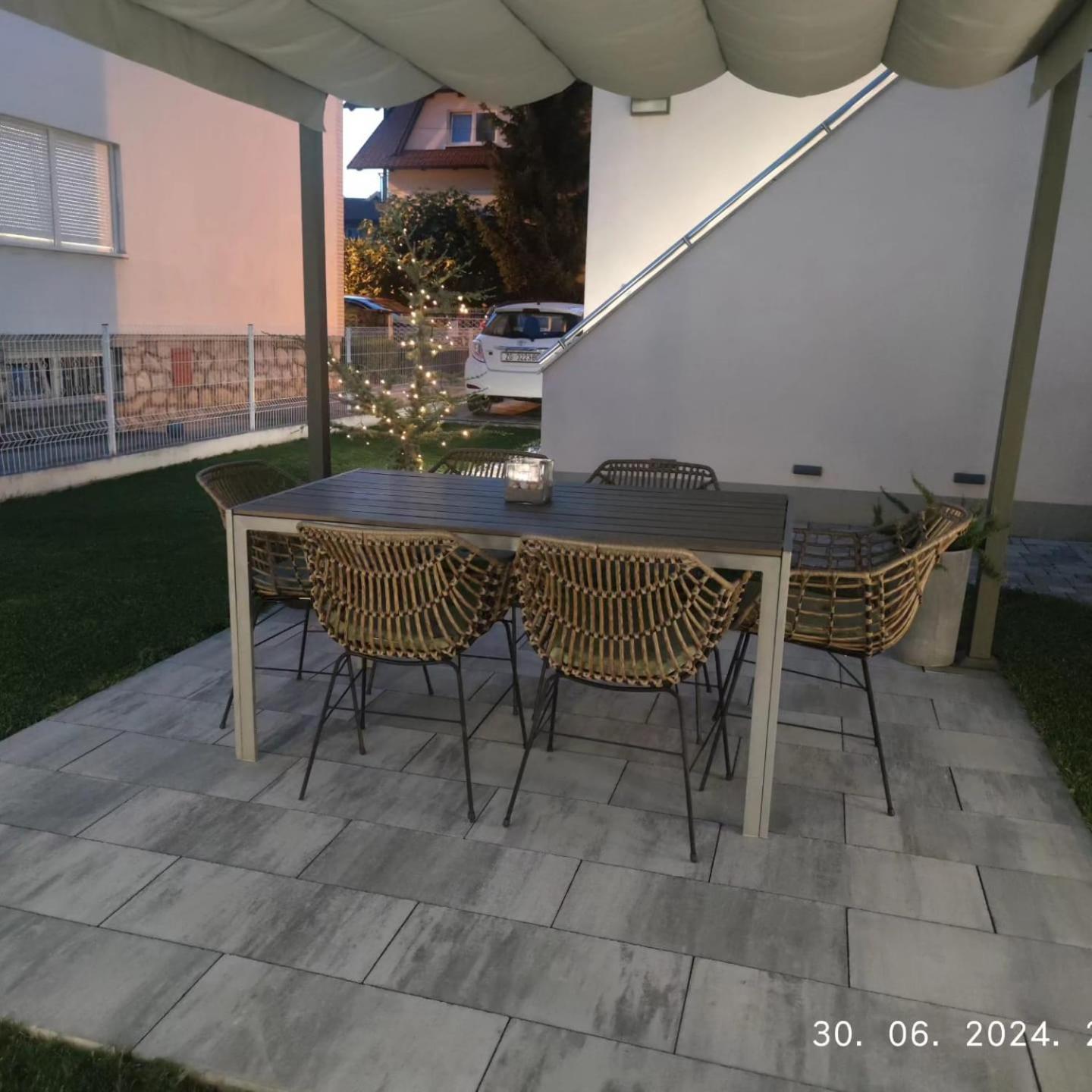 Lumani Apartment Zagreb With Free Parking Ngoại thất bức ảnh